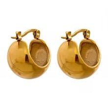 Moon Gold Huggies