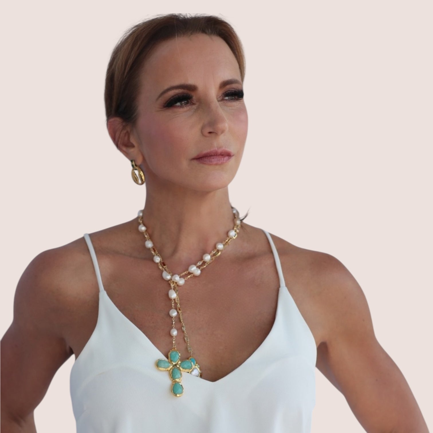 The Graceful Luncheon Look