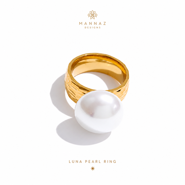 Sol Pearl Gold Ring