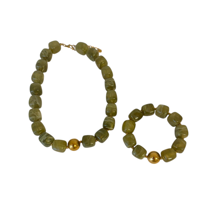 Amber Aura Chunky Necklace