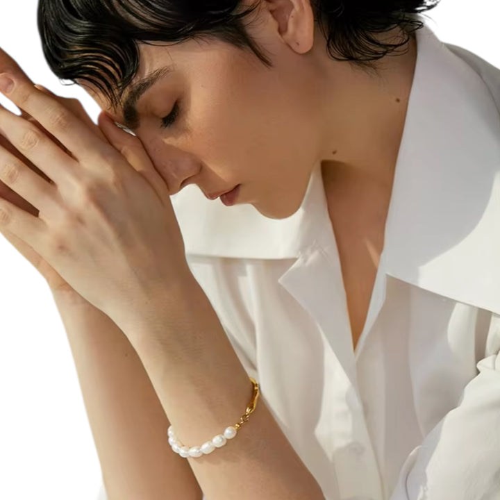 Pearl and Gold Bangle