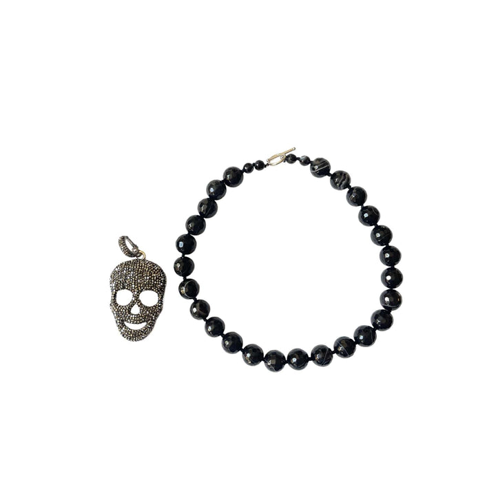 Gasparilla, onyx, skull Default Title Necklaces Mannaz Designs Skull Necklace in Onyx Beads Gasparilla, onyx, skull Default Title Necklaces Mannaz Designs Skull Necklace in Onyx Beads 